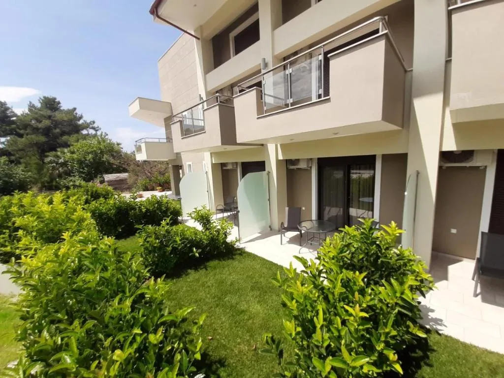 Terrace, Gmare Studios And Apartments, Halkidiki