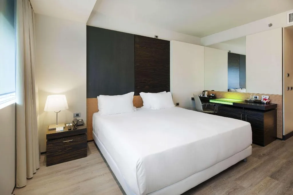 DOUBLE SUPERIOR WITH VIEWS Room, NH Venezia Laguna Palace, Venice