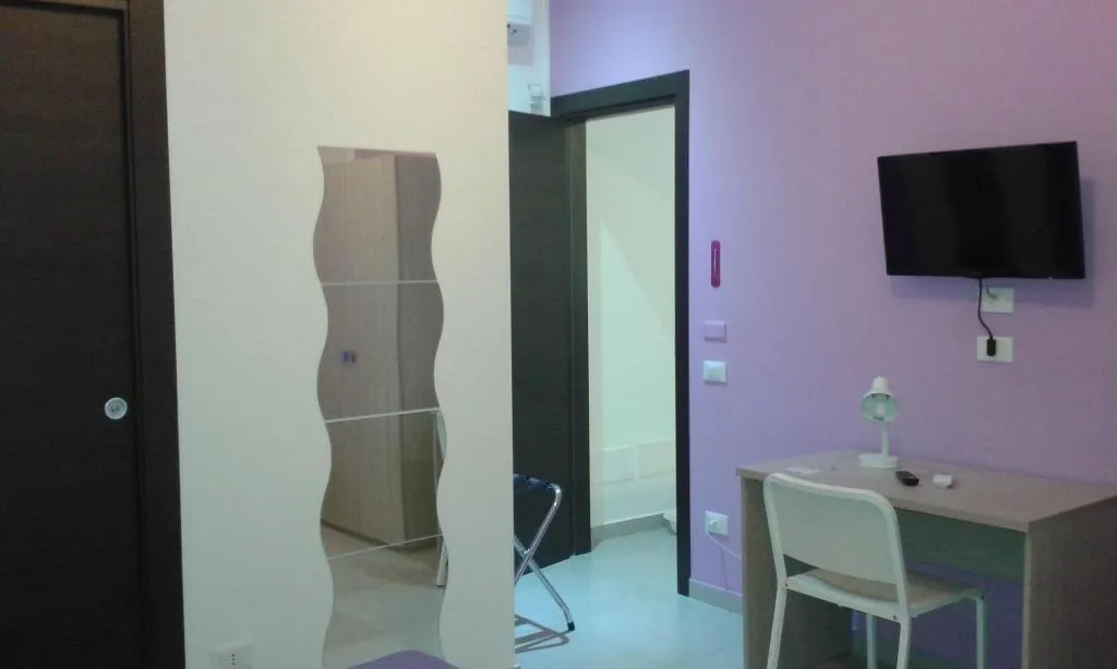Room, B&B BuonaLuna, Palermo