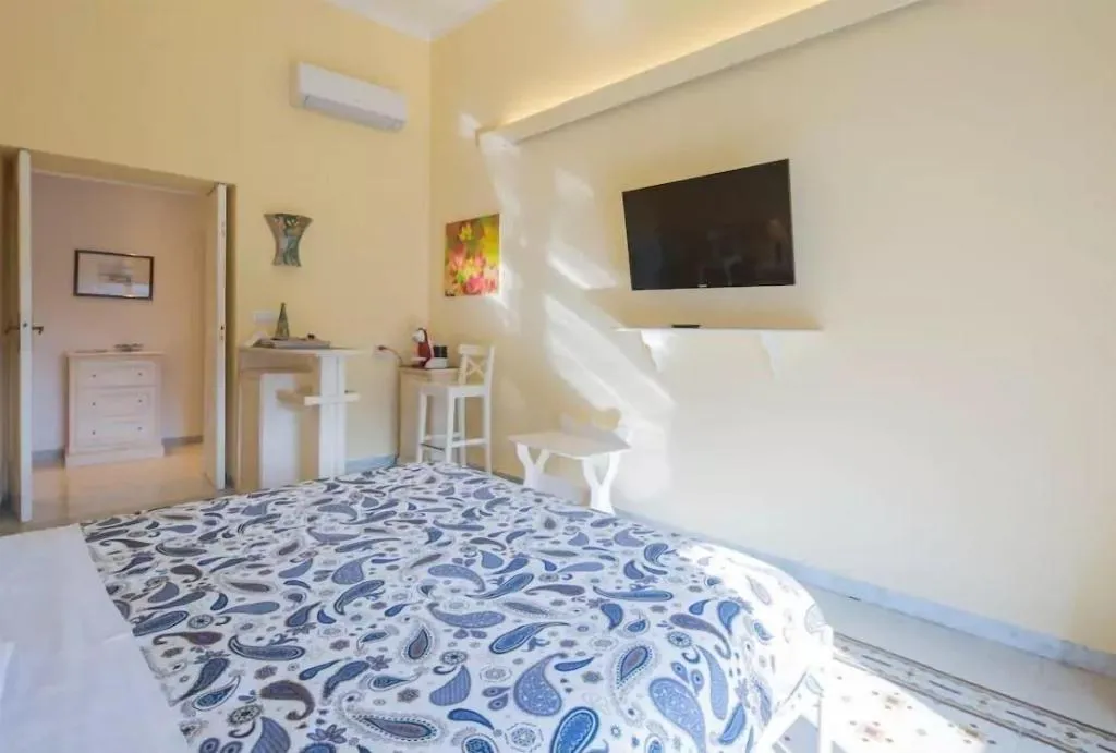 Room, Villa Verde Sul Mare, Naples