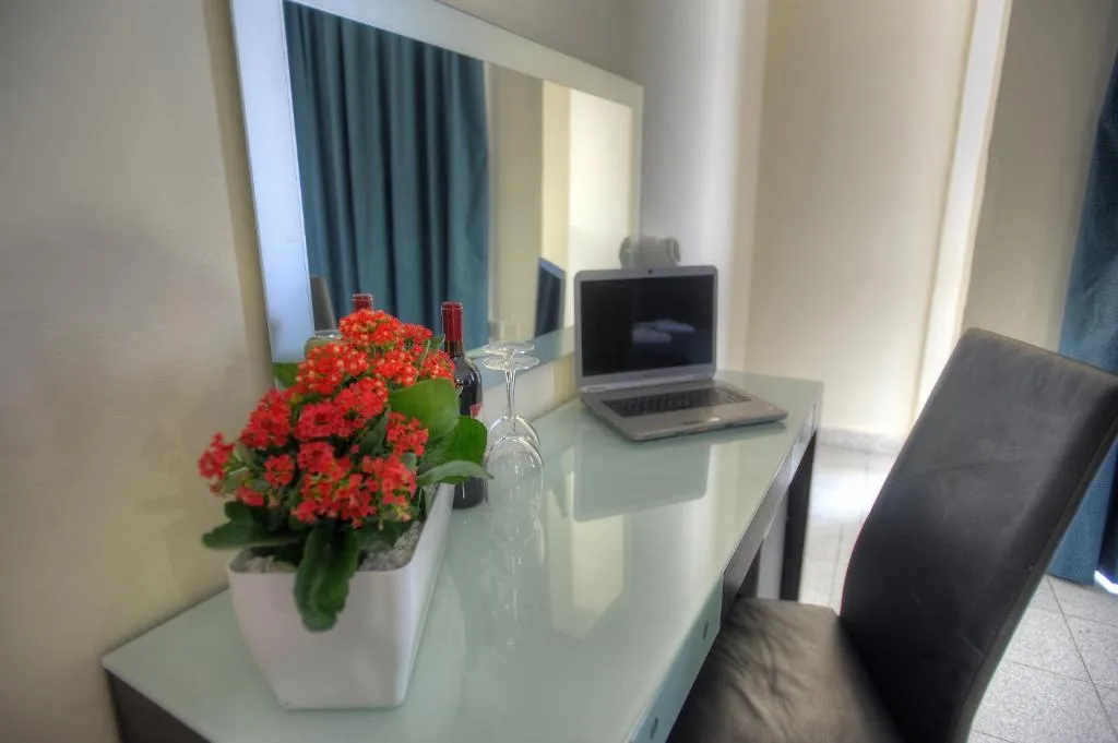 SINGLE SEA VIEW Room, St. Julian's Bay Hotel, Malta