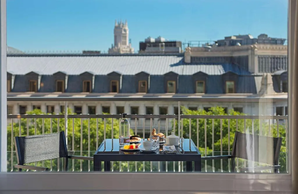 Room, NH Collection Madrid Suecia, Madrid