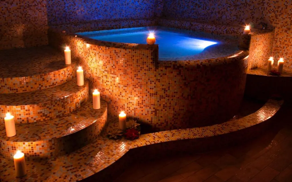 Sports and Entertainment, Valgrande Hotel, Milan