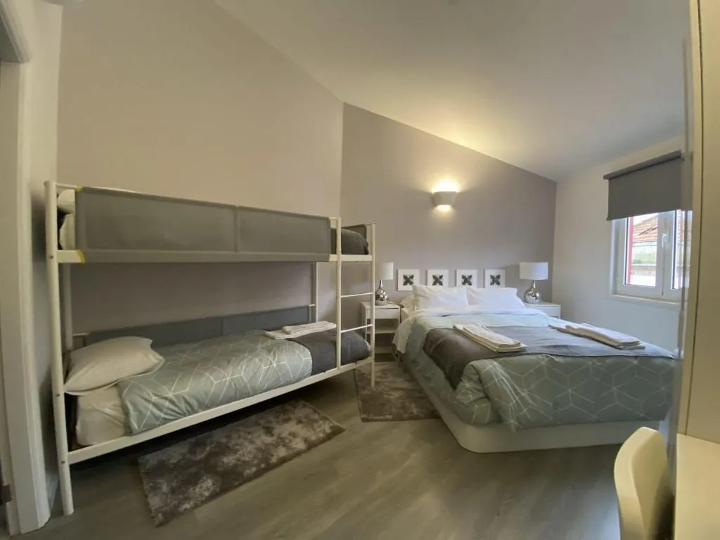 Room, Residencial Triunfo, Porto