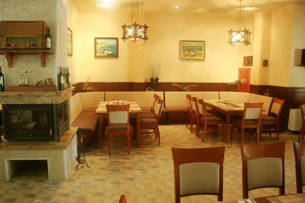 Restaurant, Joya Park Complex, Varna