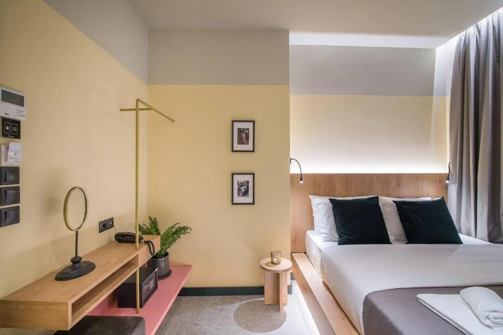 Room, Metis Uls, Athens