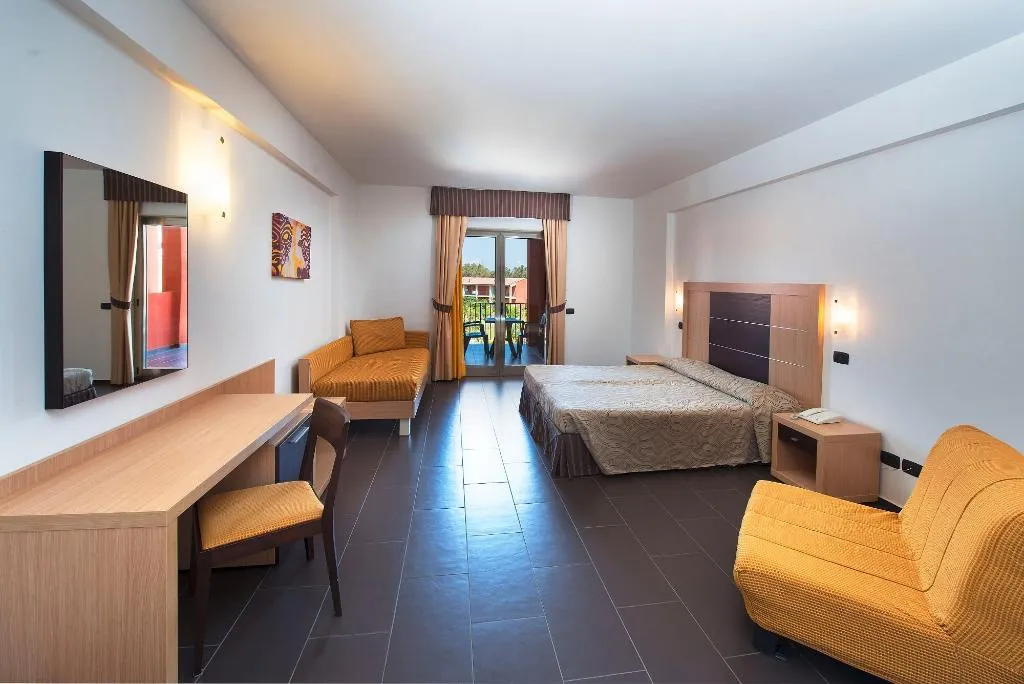 DOUBLE SINGLE USE CLASSIC Room, VOI Baia di Tindari Resort, Catania