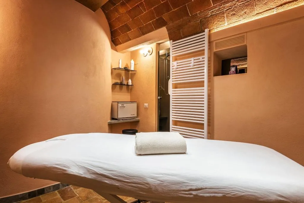 Sports and Entertainment, Relais Vignale & Spa, Florence