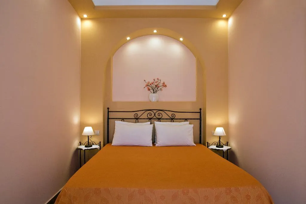 APARTMENT CAPACITY 4 Room, Preka Maria, Santorini