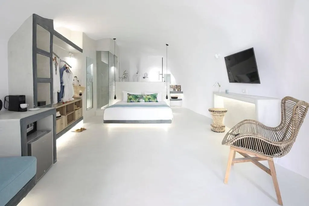 Room, Edem Luxury Hotel, Santorini