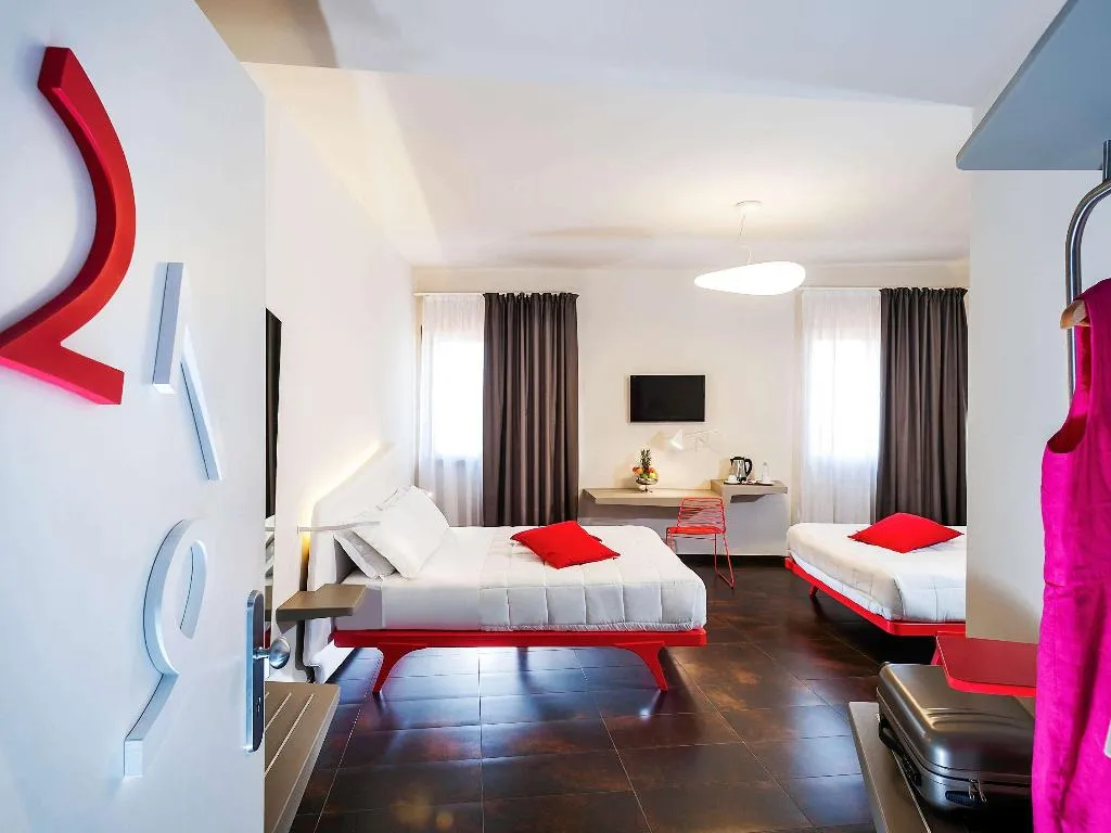 TWIN TWO QUEEN BEDS Room, Hotel President Palermo, Palermo