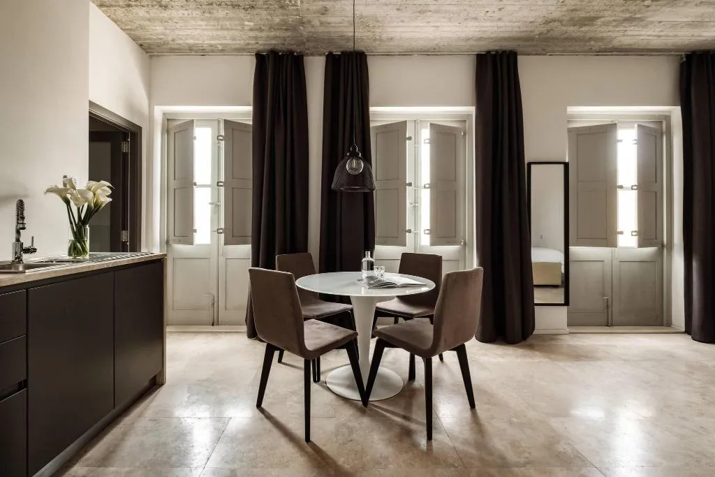 DOUBLE WITH KITCHENETTE Room, 19 Rooms, Malta