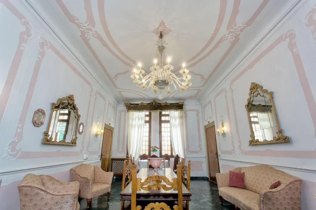 General view, Locanda Novo, Venice