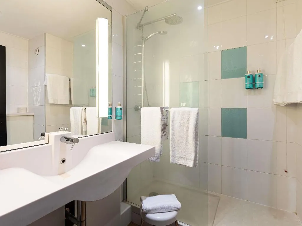 FAMILY ROOM STANDARD Room, Novotel Caserta Sud, Naples
