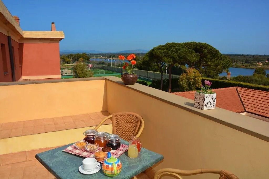 General view, Villa Maria Pia, Alghero