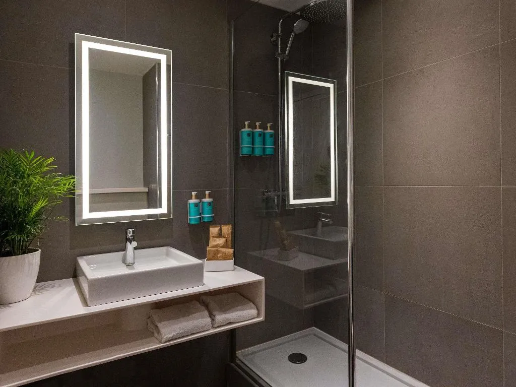 DOUBLE EXECUTIVE Room, Novotel Milano Linate Airport, Milan