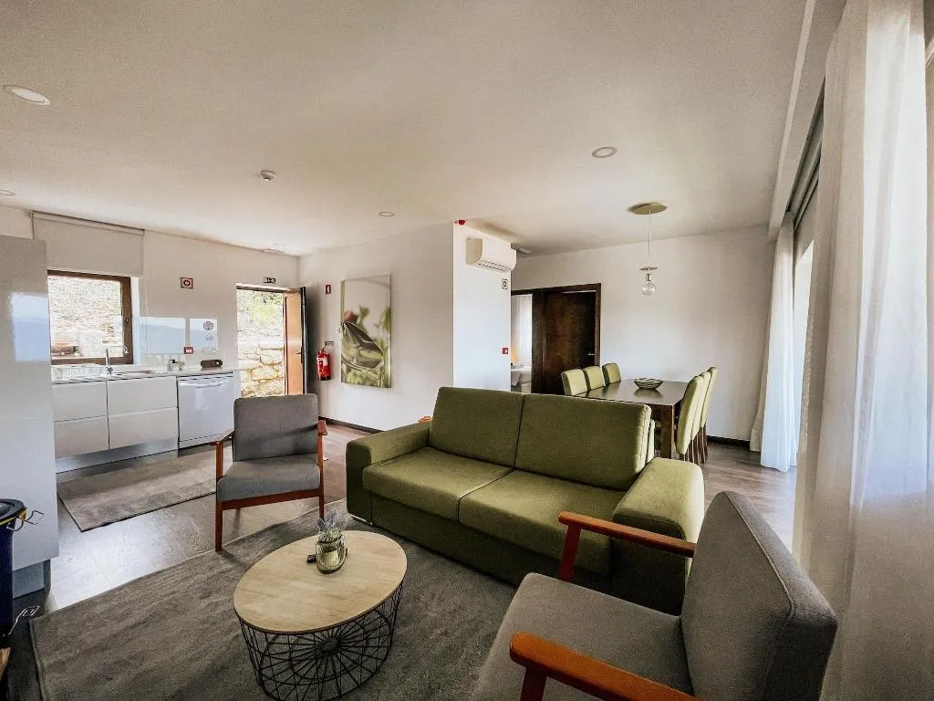 Room, Pousadela Village, Porto