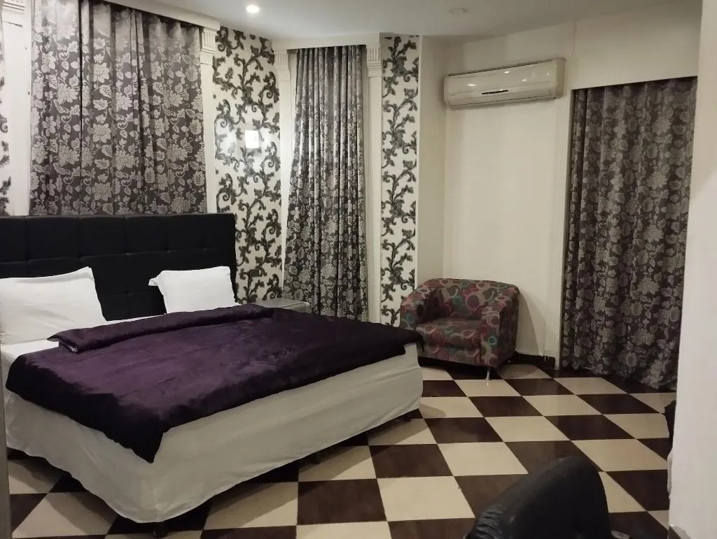 Room, Richmond Down Town, Cairo