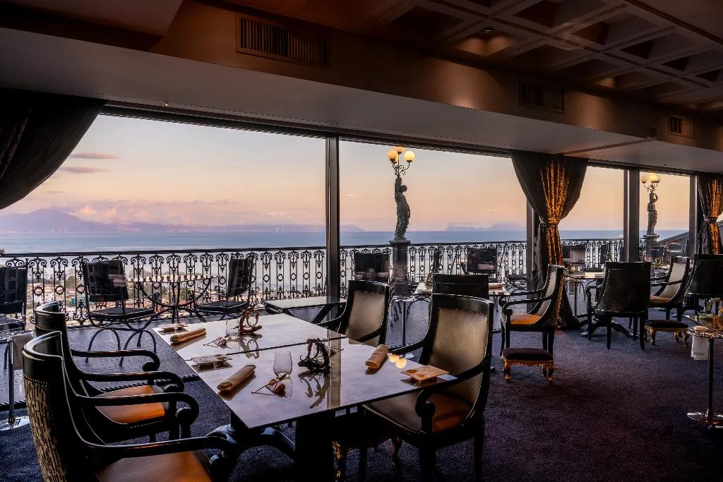 Restaurant, Grand Hotel Parker's, Naples