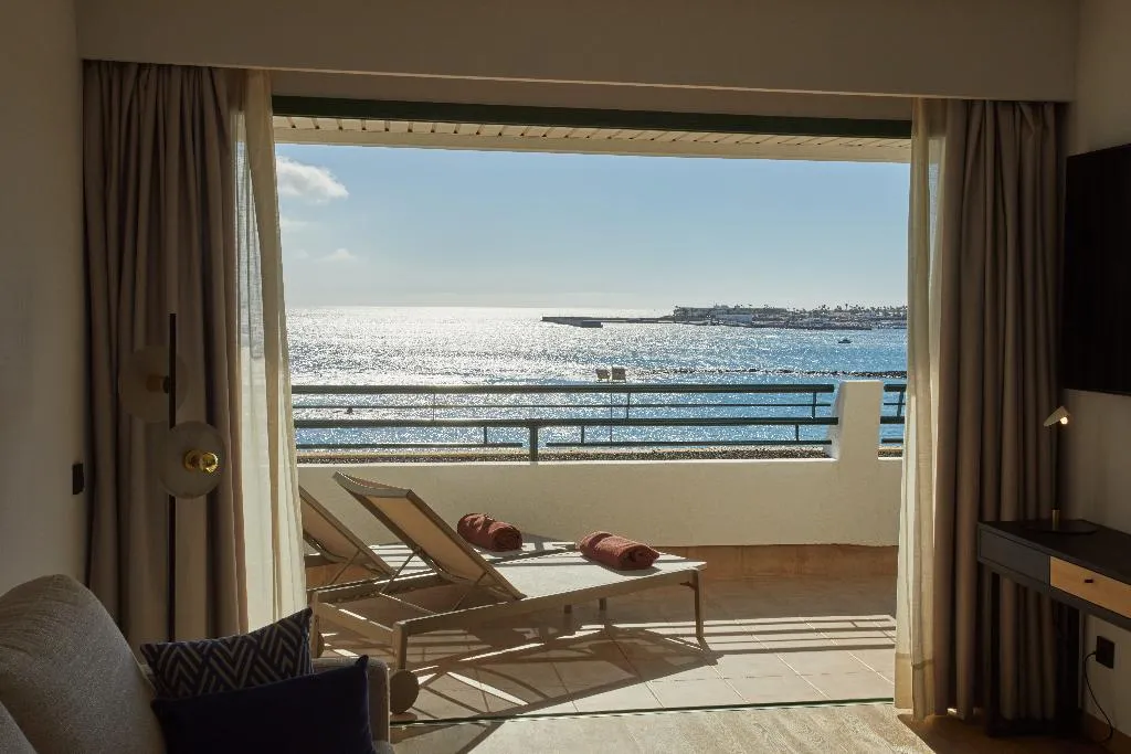 SUITE OCEAN FRONT Room, Grand Hyatt Lanzarote Playa Dorada Resort, Lanzarote