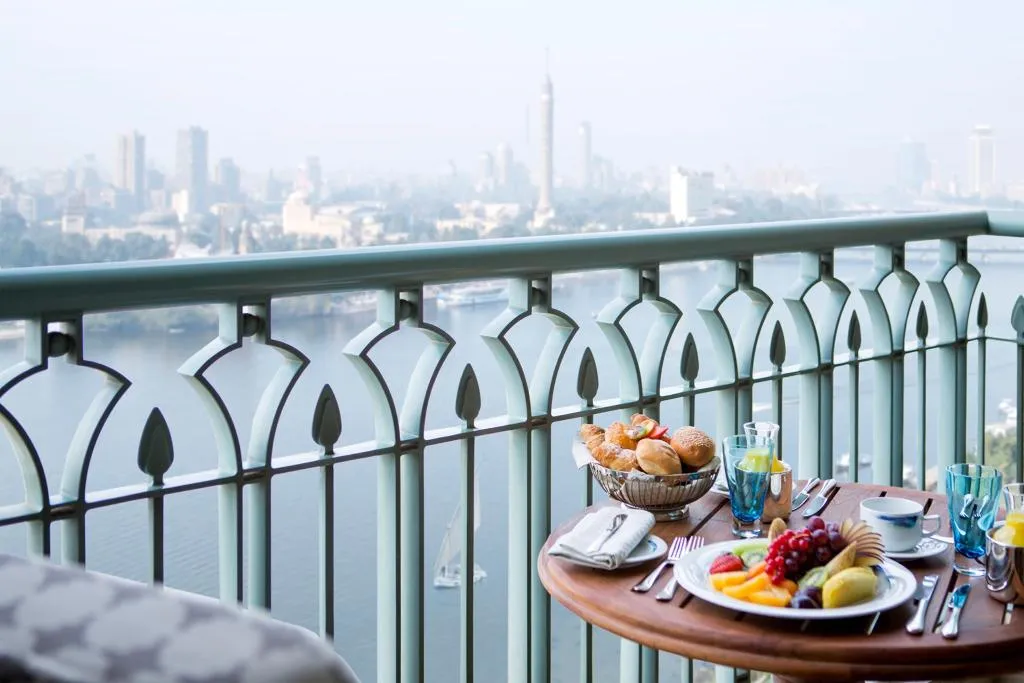 TWIN WITH VIEWS Room, Four Seasons Hotel Cairo at Nile Plaza, Cairo