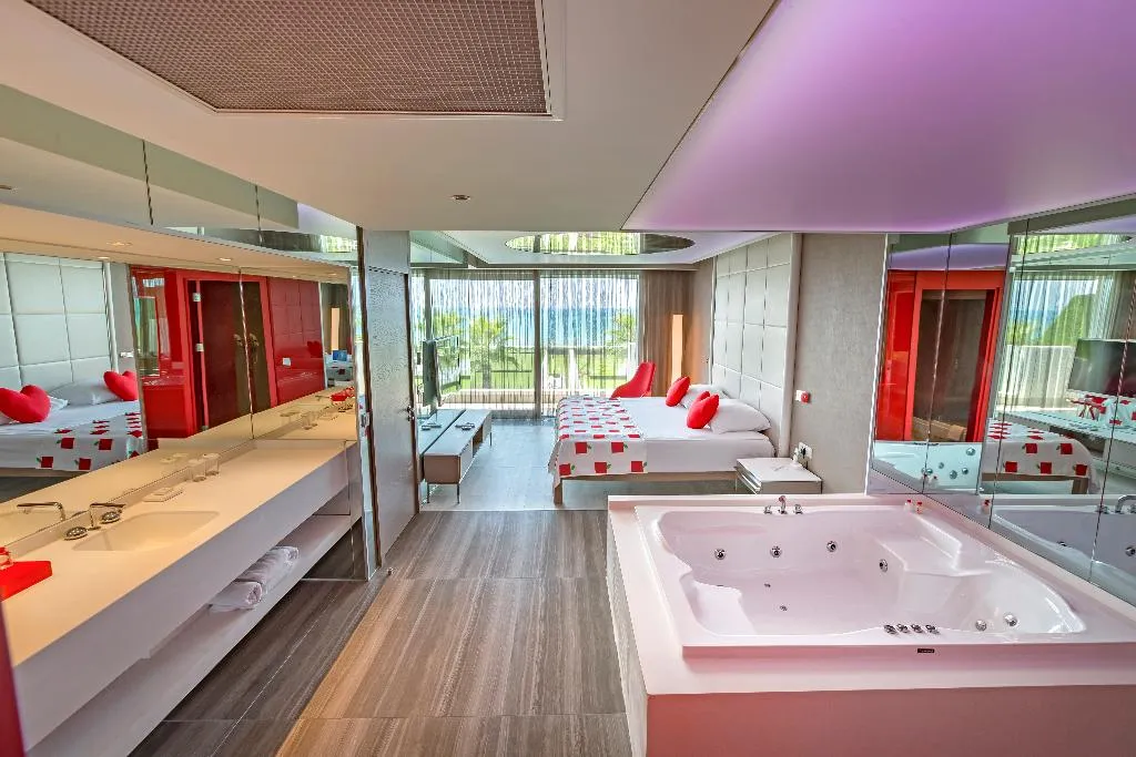VILLA WITH TERRACE Room, Adam & Eve, Antalya
