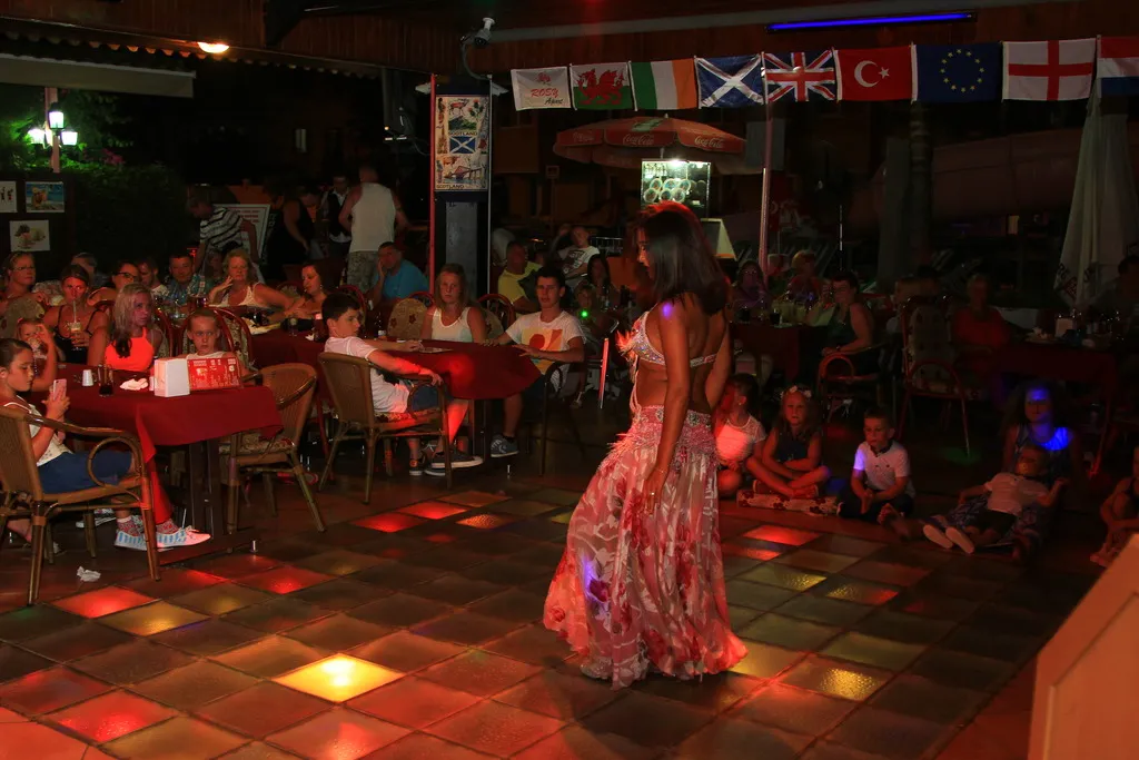 Sports and Entertainment, Rosy Apart, Dalaman