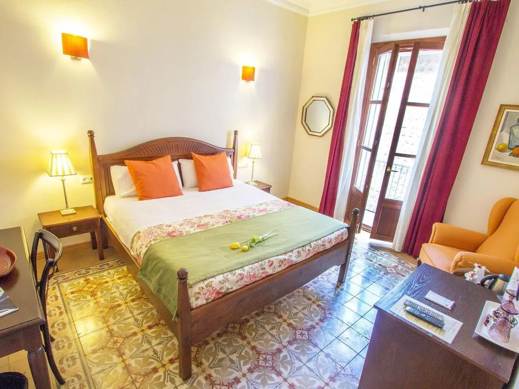 Room, Can Abril, Majorca