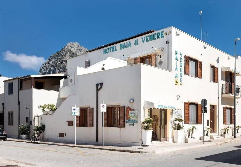 General view, Hotel Baia Di Venere, Palermo