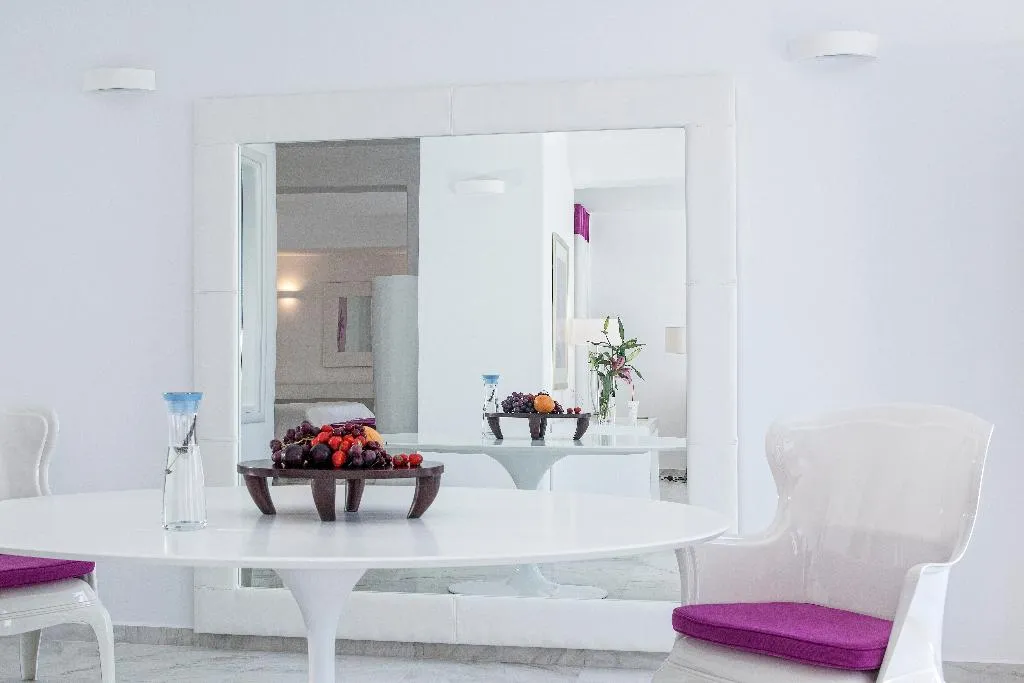 SUITE WITH PRIVATE POOL Room, DeLight Boutique Hotel, Mykonos