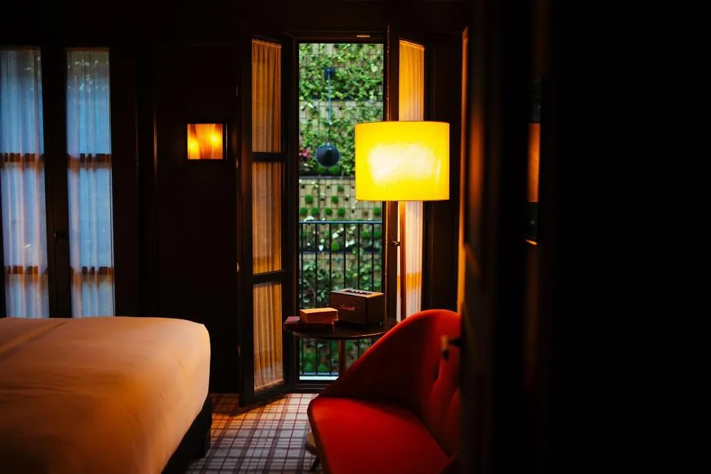 DOUBLE KING SIZE BED Room, The Wittmore Adults Only, Barcelona