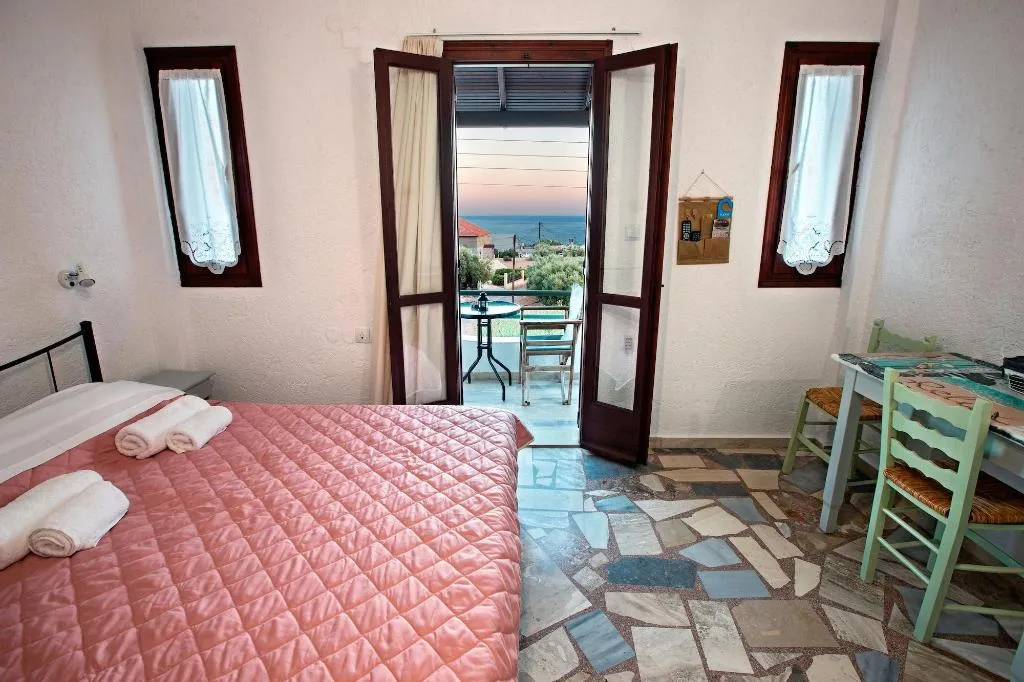 Room, New Aurora Apts Studios, Crete