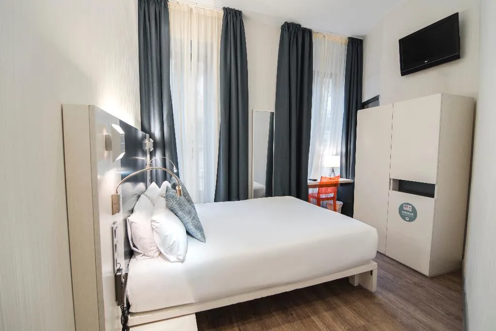 Double or Twin STANDARD Room, Petit Palace Canalejas, Seville