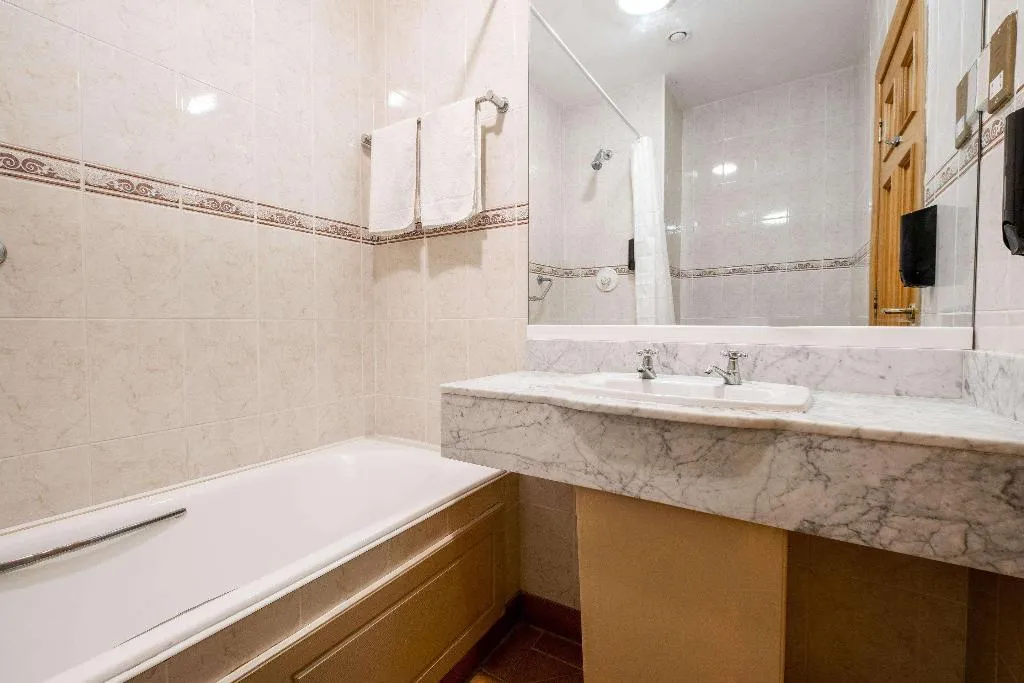 Room, Quality Hotel and Leisure Center Youghal, Cork