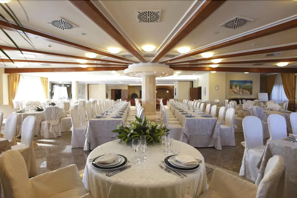 Sports and Entertainment, Villa Luisa, Perugia