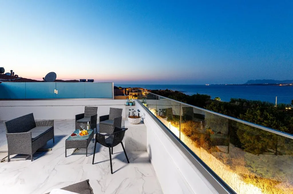 SUITE DELUXE SEA VIEW Room, Notus, Crete