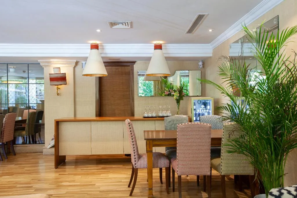 Conferences, Inglaterra, Seville