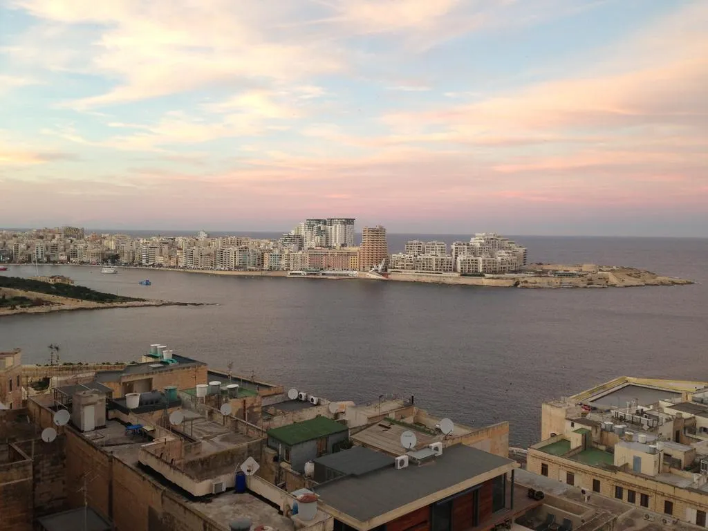 Double or Twin DELUXE SEA VIEW Room, Osborne Hotel, Malta