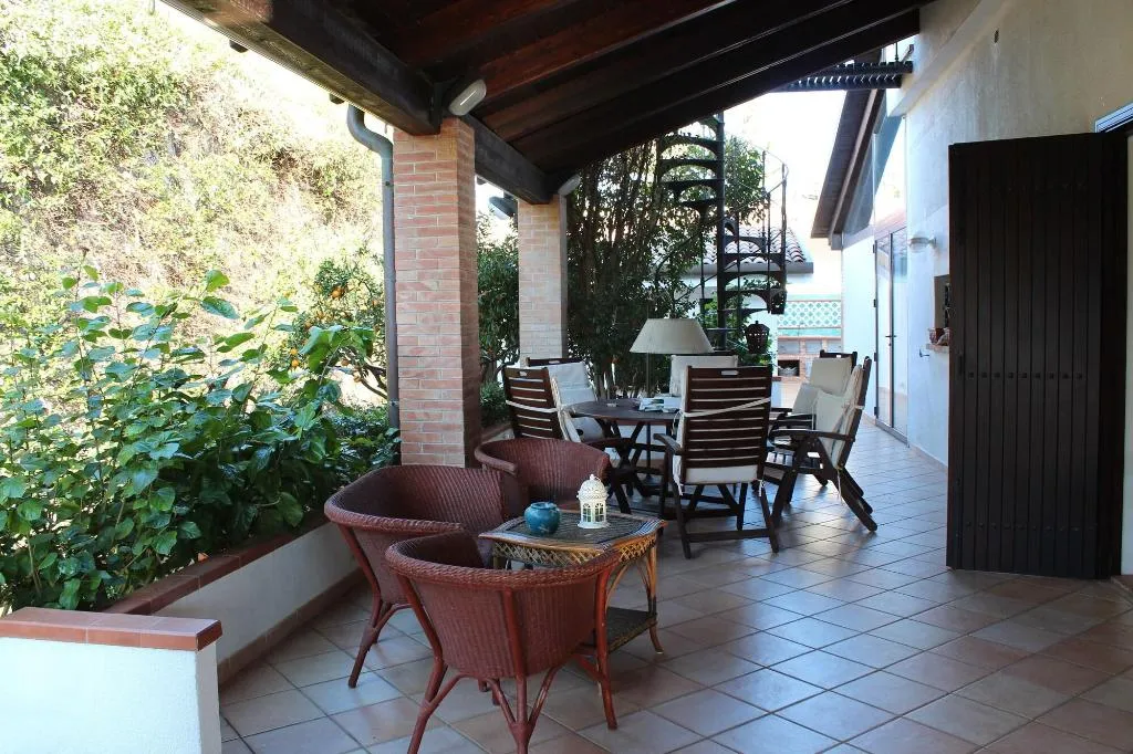 Terrace, B&B Casa Chinaski, Palermo