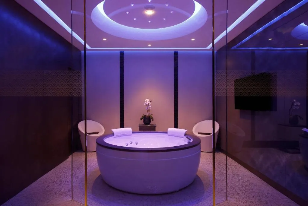 Sports and Entertainment, Excelsior Hotel Gallia, a Luxury Collection Hotel, Milan
