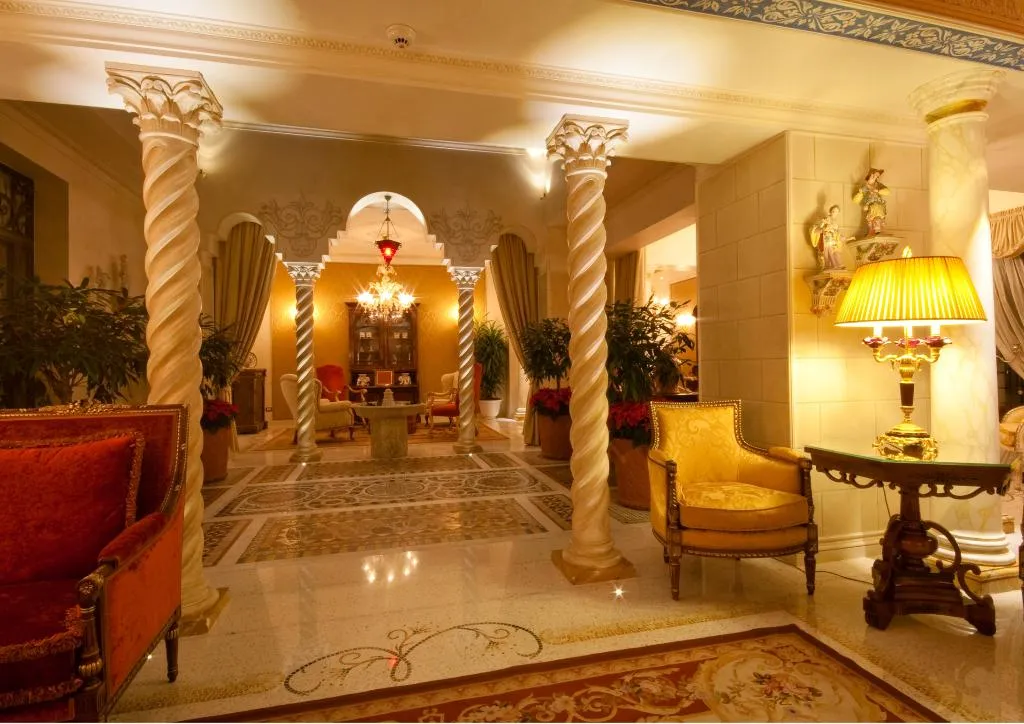 Lobby, Villa e Palazzo Aminta, Milan