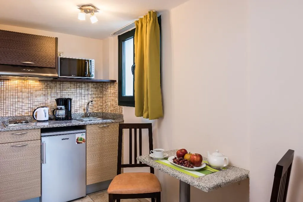 SUITE DELUXE Room, Pilot's Villas Luxury Suites, Crete