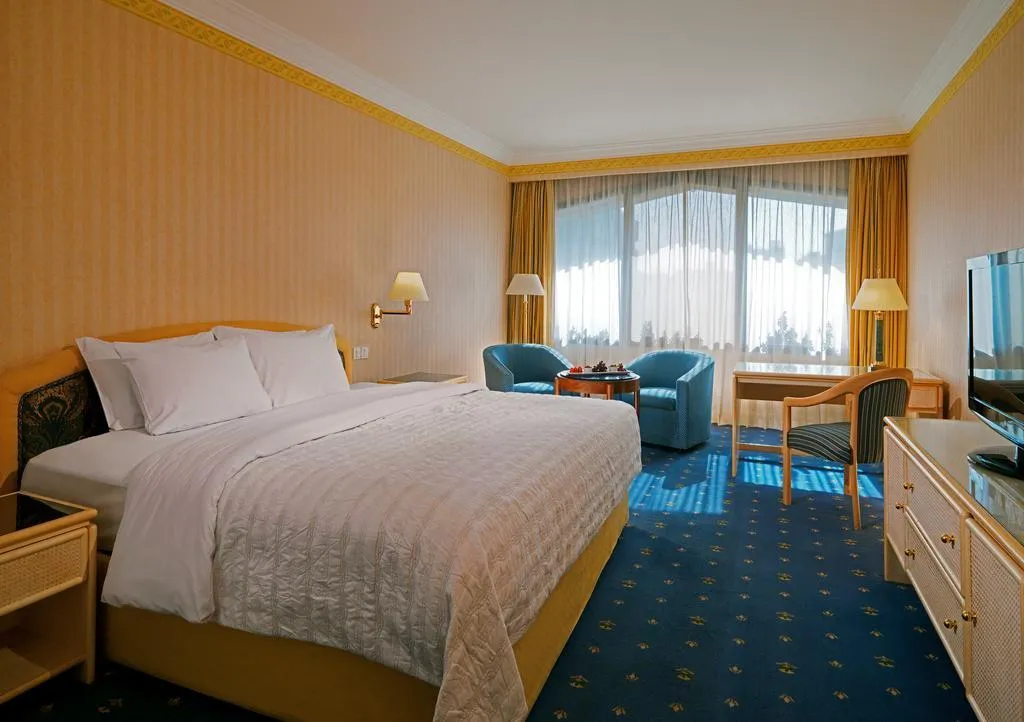 TRIPLE DELUXE Room, Le Meridien Heliopolis, Cairo