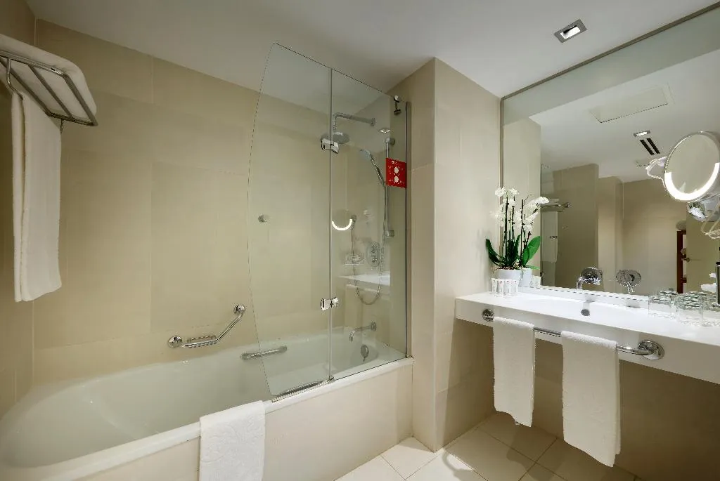 SUITE PREMIUM Room, Exe Estepona Thalasso & SPA, Costa Del Sol