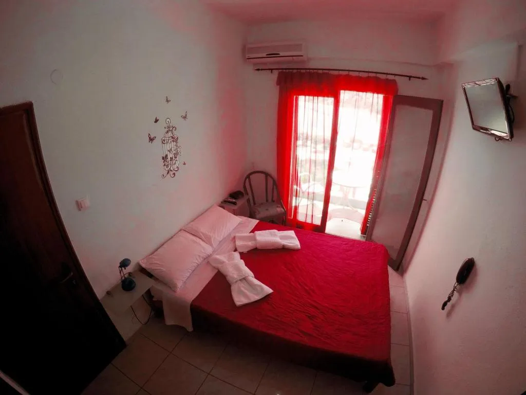 Room, Atlantis Hotel, Crete