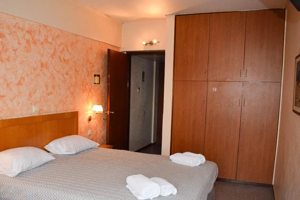 Double or Twin STANDARD Room, Savoy, Athens