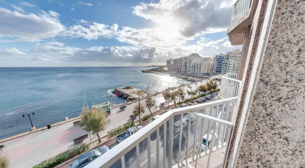 TRIPLE SEA VIEW Room, Sliema Chalet Hotel, Malta