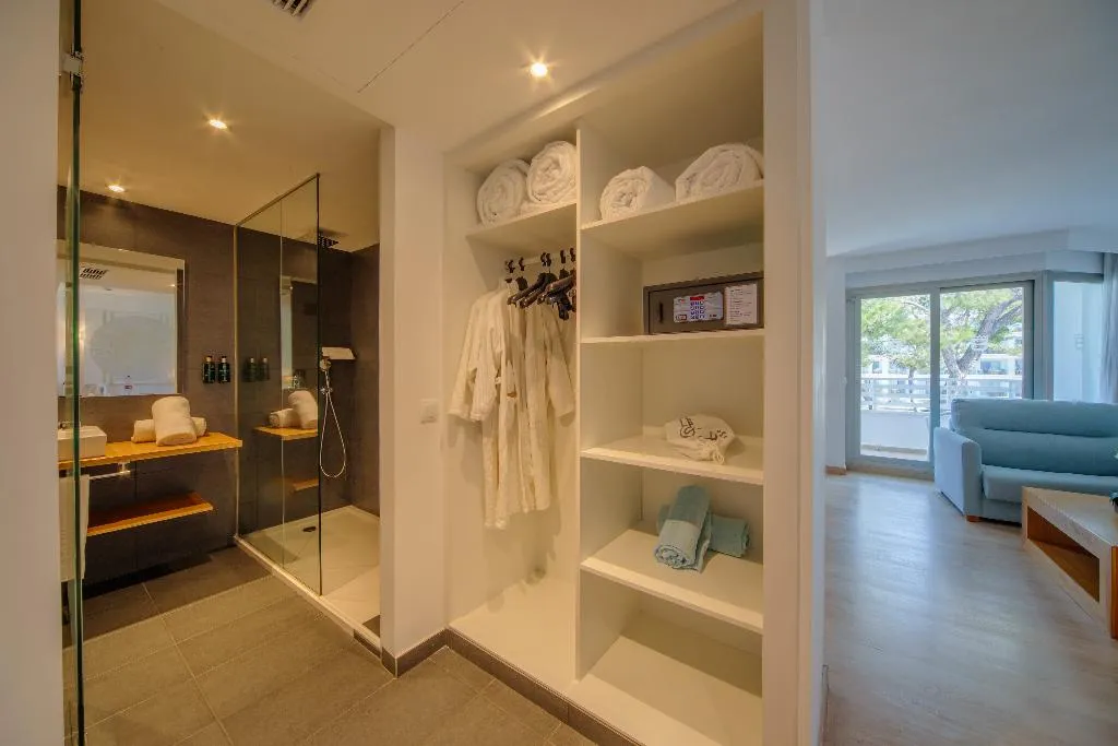 JUNIOR SUITE SUPERIOR Room, Playa Esperanza Resort, Majorca