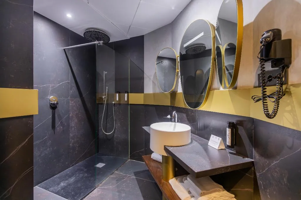 TRIPLE STANDARD Room, Soho Boutique Granada, Andalucia