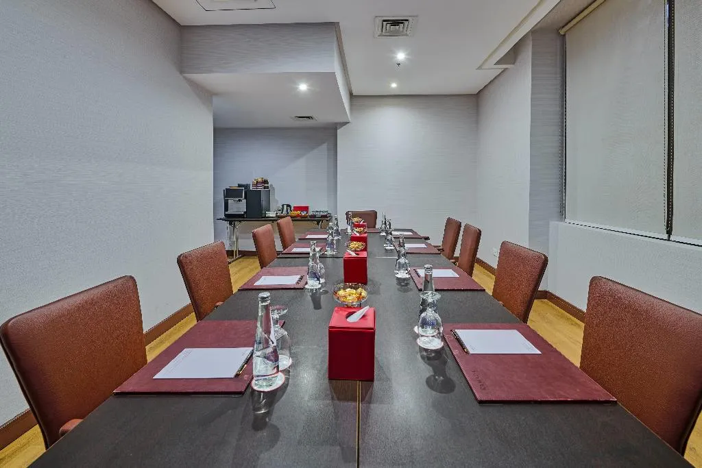 Conferences, Ramada Hotel & Suites by Wyndham JBR, Dubai